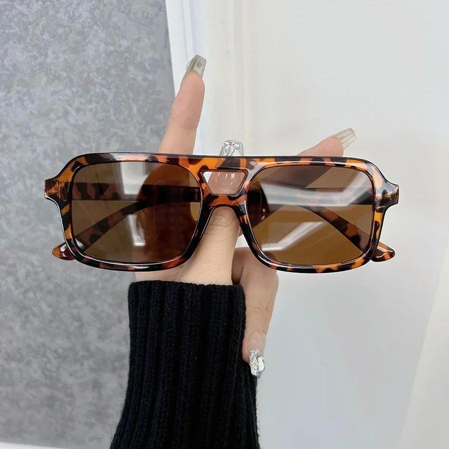 Retro Classic Square Sunglasses For Women Men Stylish Minimalist Female Male Fashion Glasses