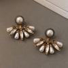 Retro diamond fan pearl stud earrings medieval vintage temperament earrings light luxury earrings women