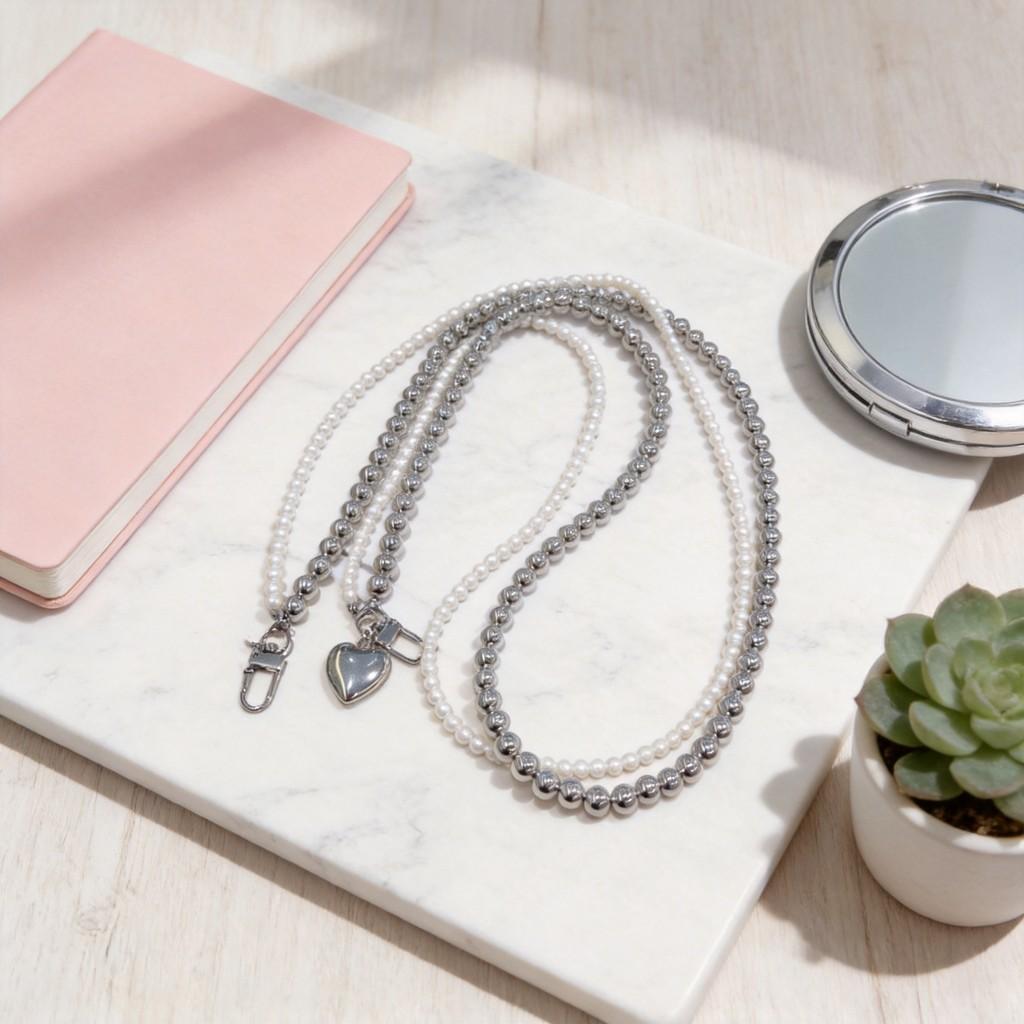 Pvc Heart Smile Phone Lanyard With Pearl Beads For Men And Women