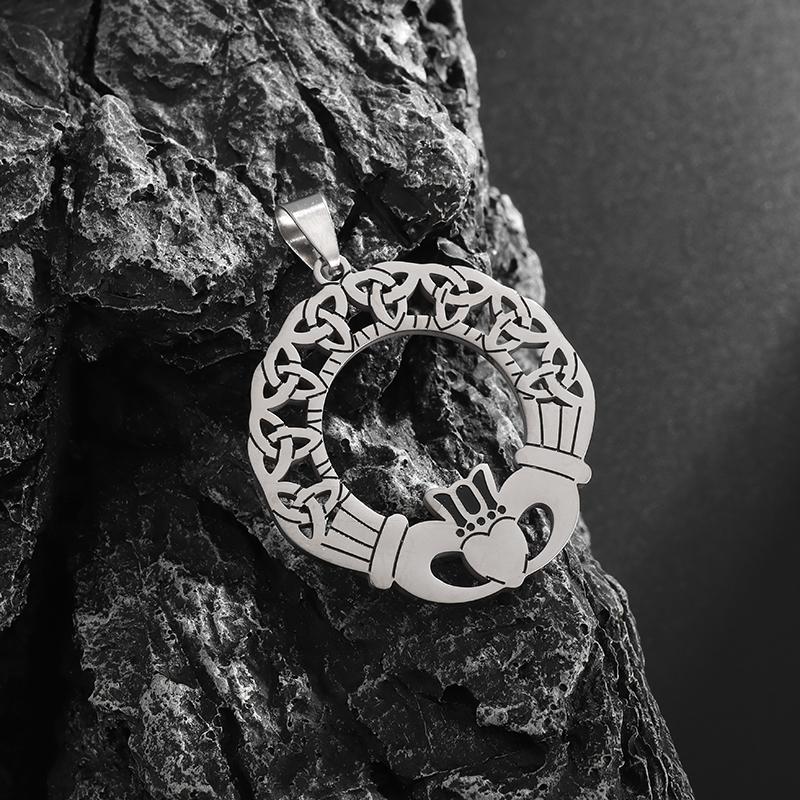 Stainless Steel Celtic Trinity Knot Claddagh Heart Shape Pendant Necklace for Men Women Irish Lucky Amulet Jewelry