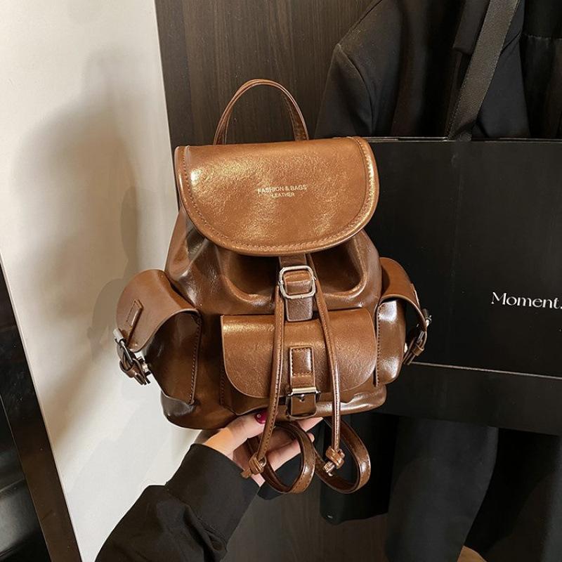 

Retro niche texture underarm bag women s 2025 new portable commuter bag large capacity shoulder tote One size