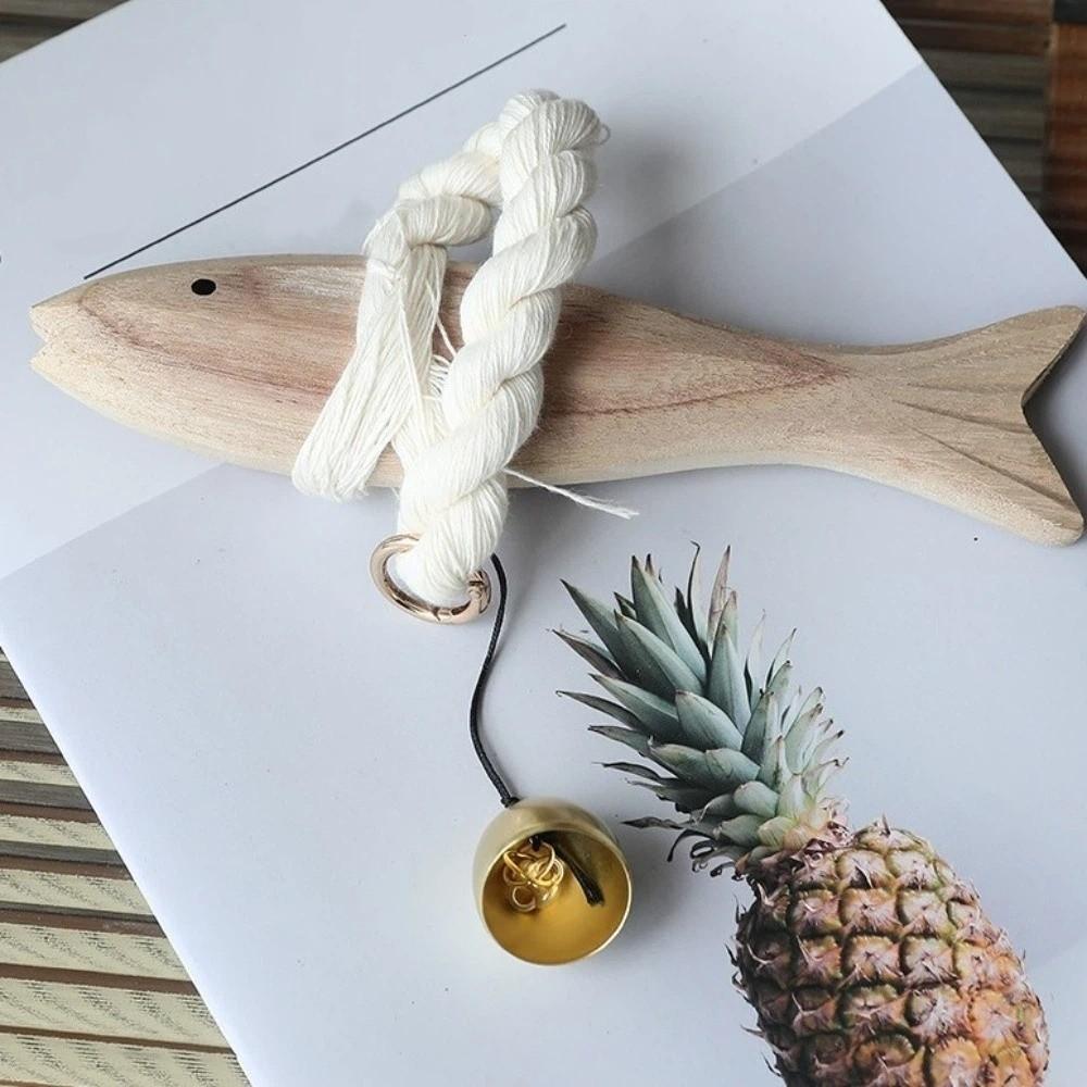 Unique Handmade Wood Fish Door Bell Hand Carved Rustic Fish Wall Decoration Lightweight Lucky Fish Door Chimes Home Entryway