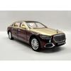 Squisito Modello Diecast Maybach Mercedes-Benz S680 - 1:Replica di Lusso in Scala 1:24, Bicolore Oro e Vino
