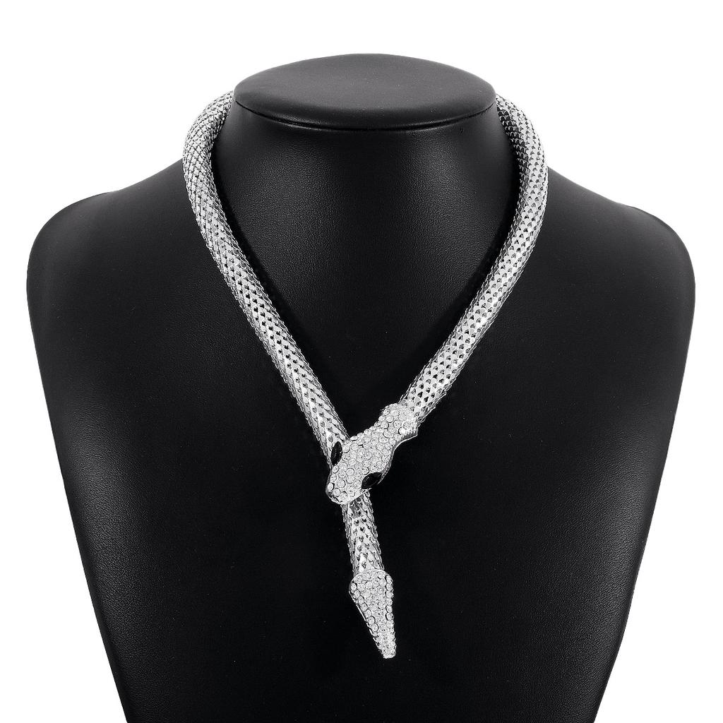 Punk Crystal Snake Magnetic Necklace For Women Magnet Snake Chain On Neck Choker Female Jewelry Party Pageant Gift