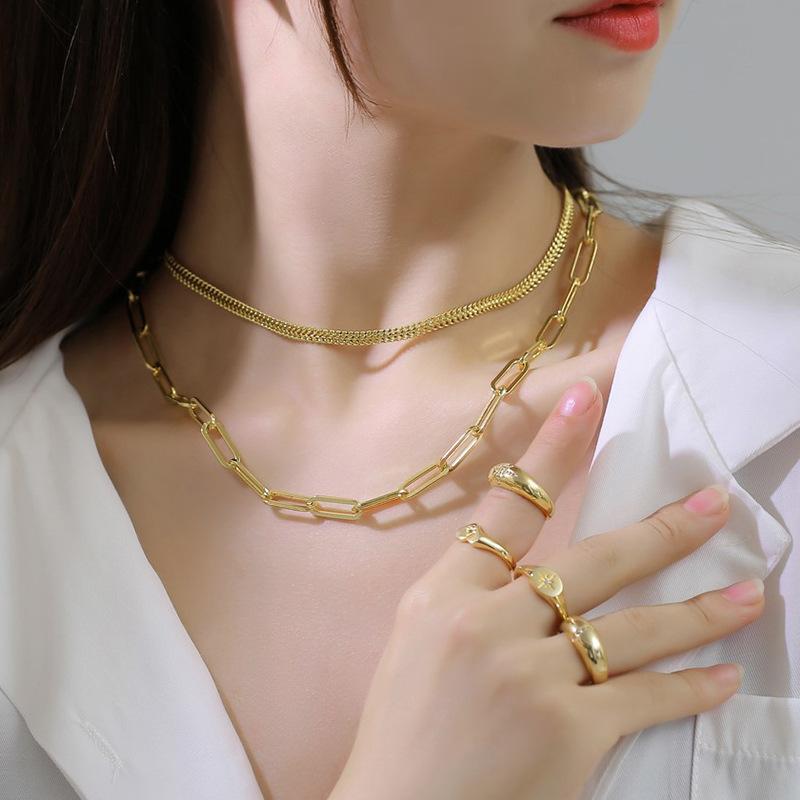 Trendy And Cold Wind Stacked Chain, Temperament Snake Bone Chain Sexy Necklace
