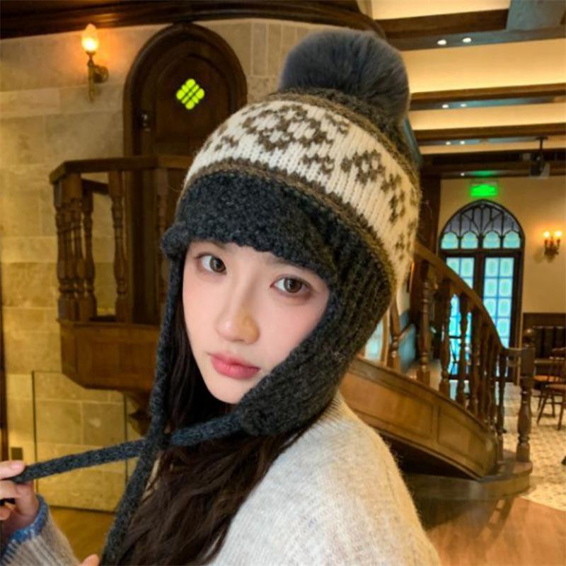 Autumn and Winter Warm Knitted Hat Women's Travel Versatile Bag Head Hat Cold Protection Ear Straps Wool Lei Feng Hat