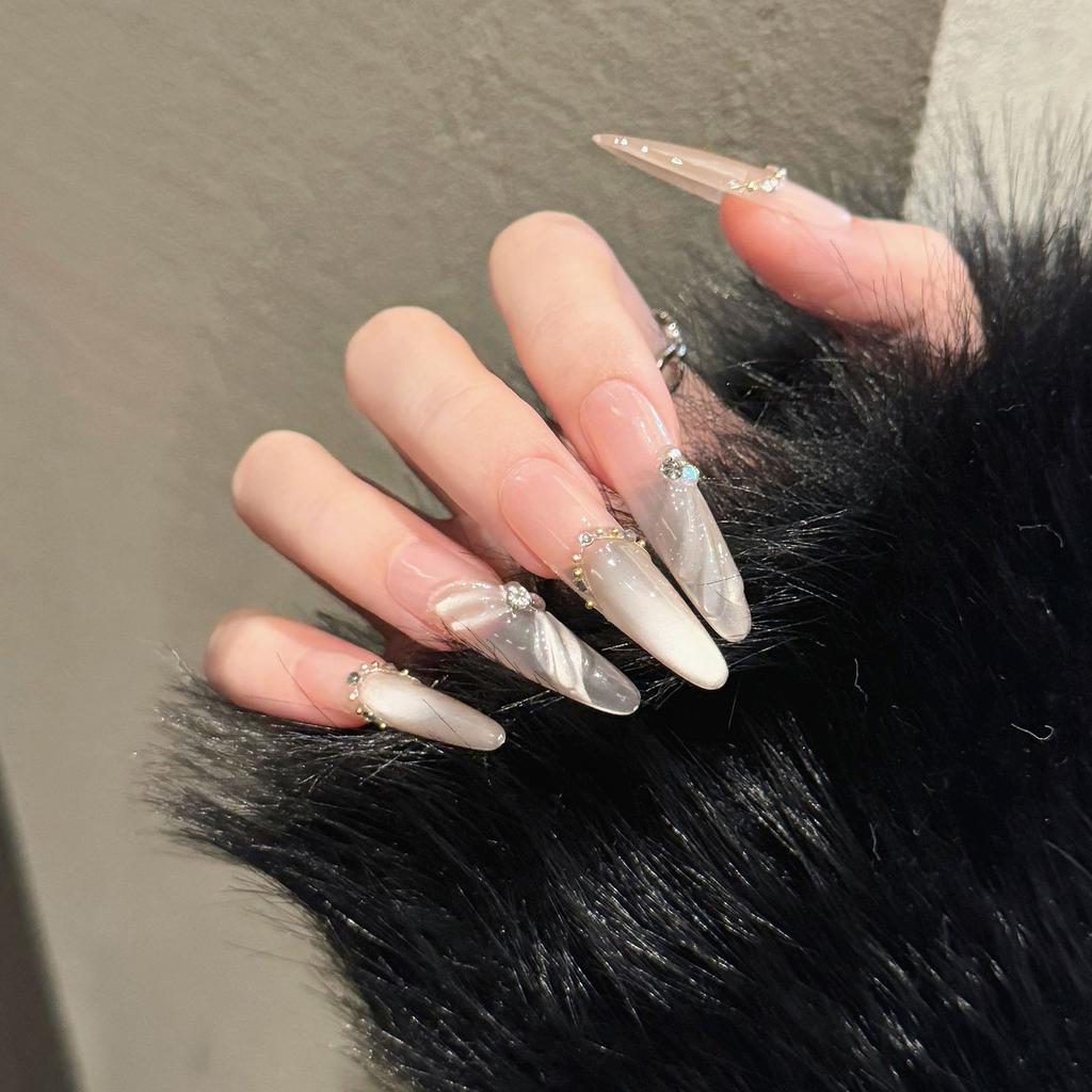 10Pcs Cat Eye Stiletto False Nails with Ribbon Design for Women