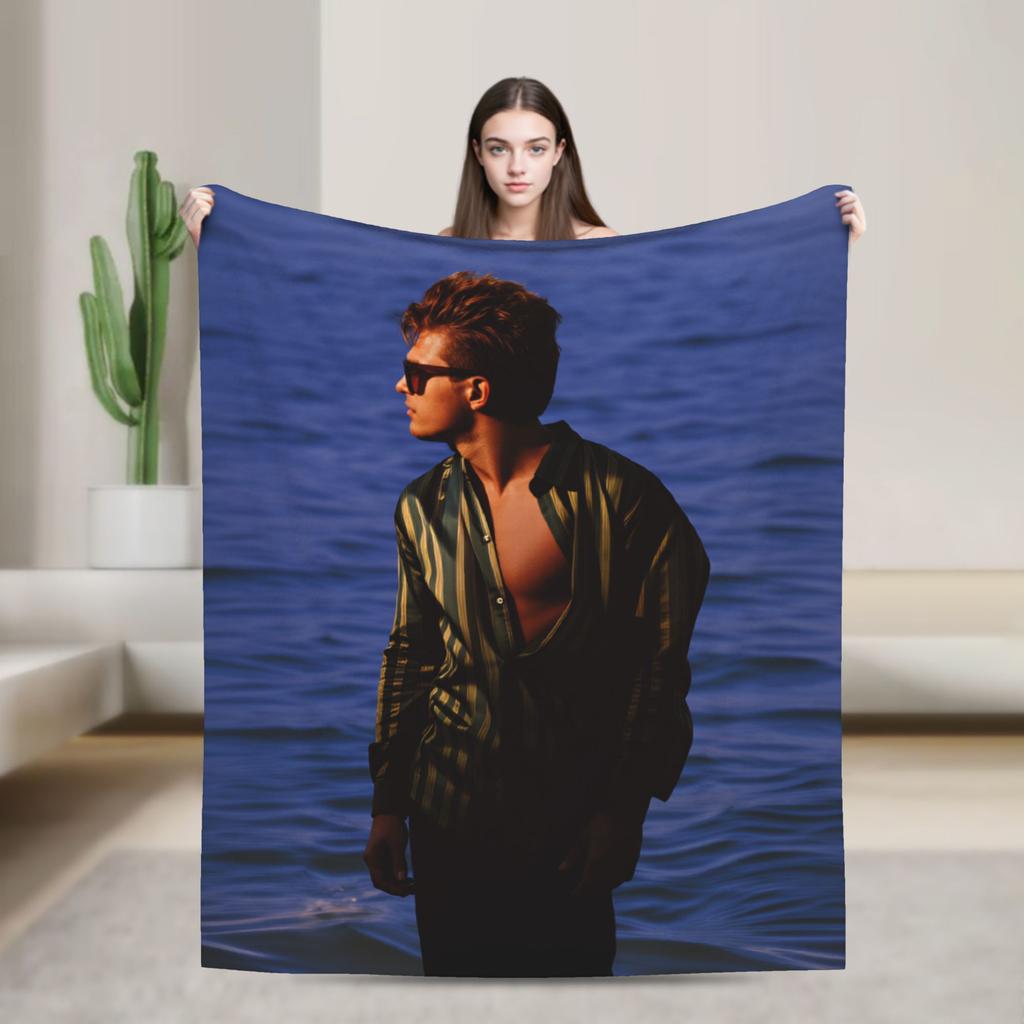 Luis Miguel Blanket Quality Warm Throw Blanket Winter Girls Boys Living Room Novelty Bedspread