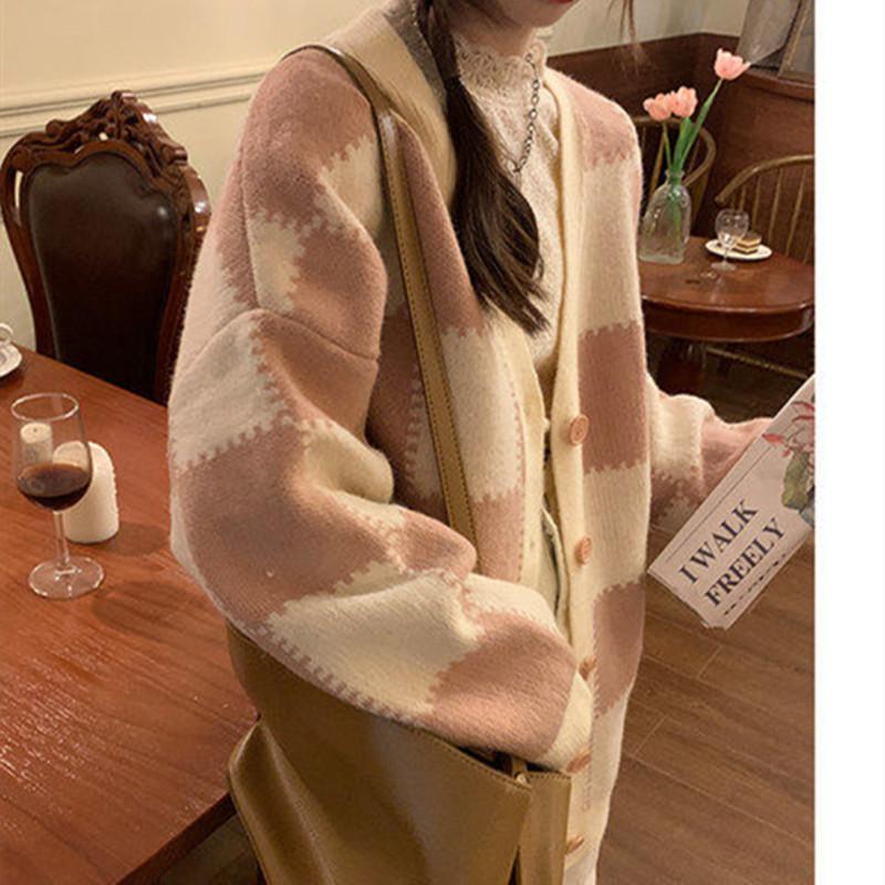 2025 autumn new loose casual cardigan long-sleeved sweater, gentle small fragrance checkerboard v-neck jacket women