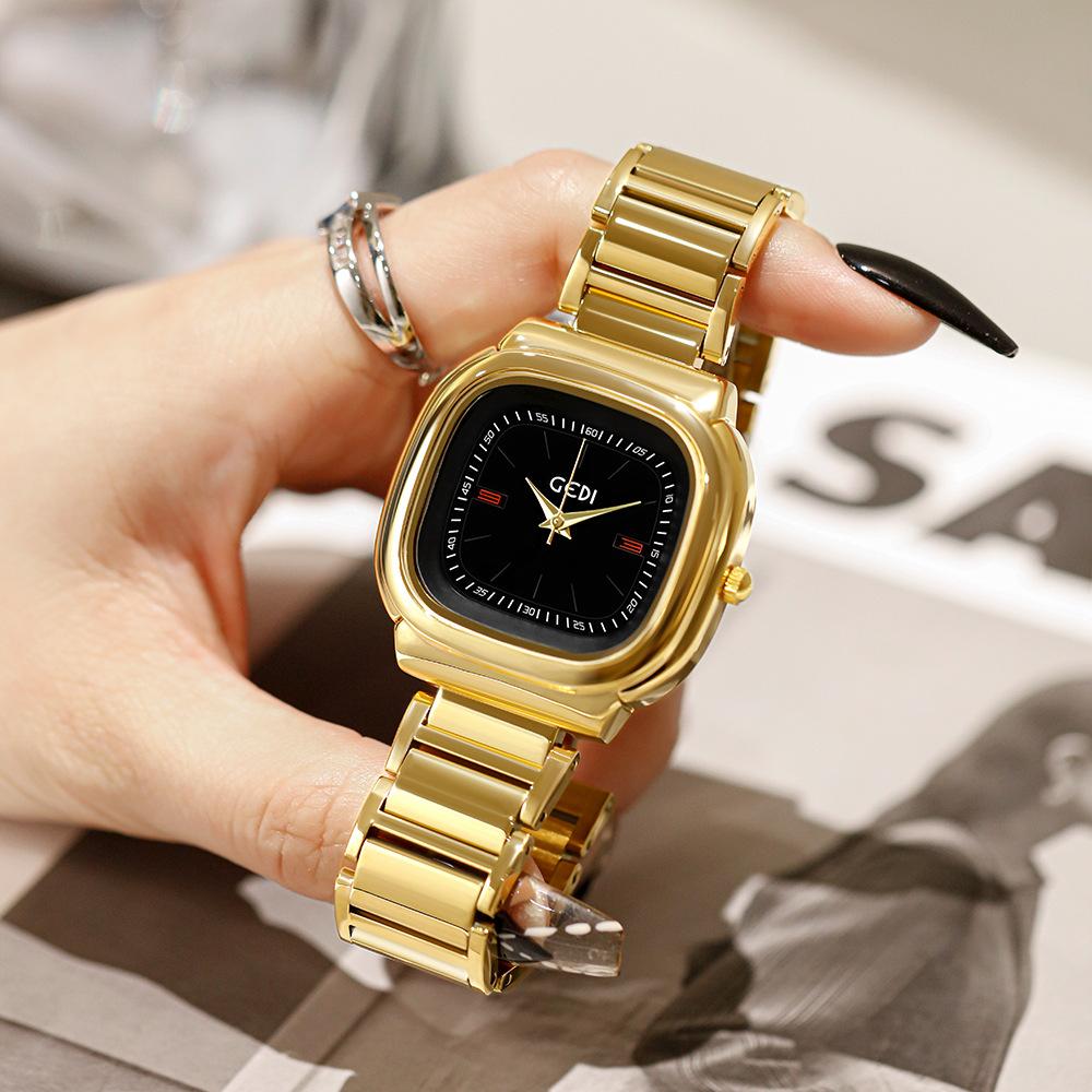 New Fashion Trend Light Luxury Niche Women's Retro Design Gold Watch for Women