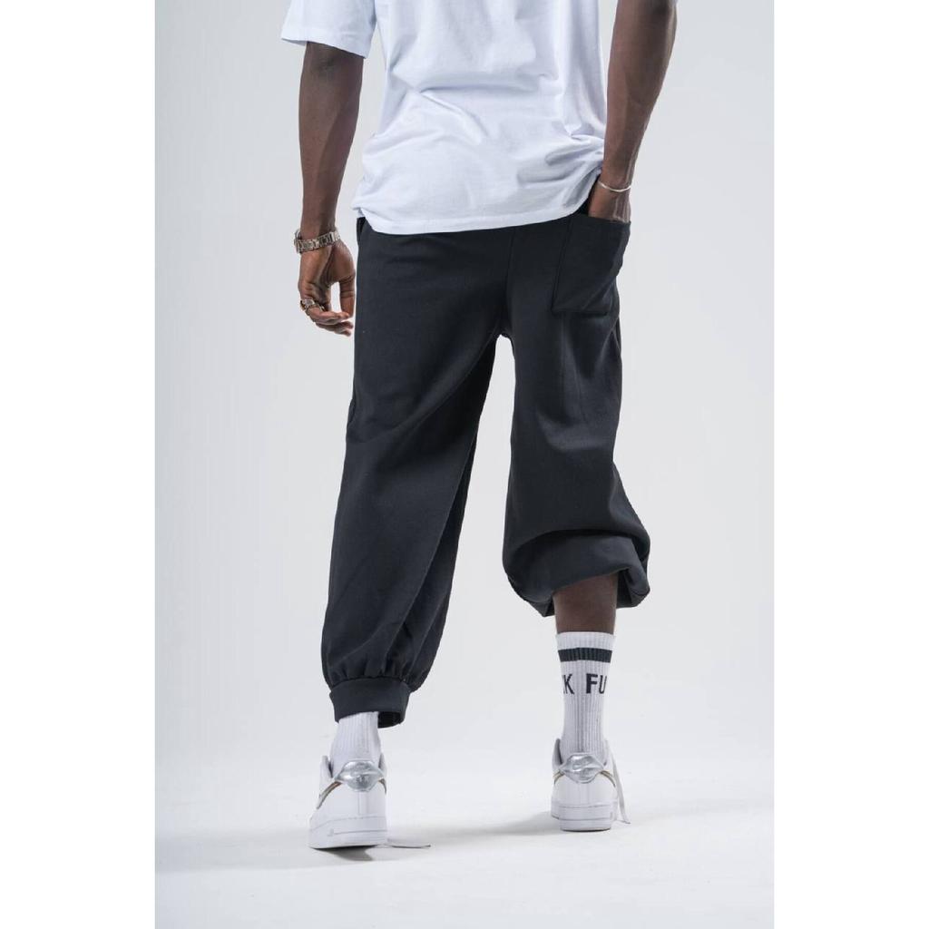 Unisex Shawar With Elastic Waist.