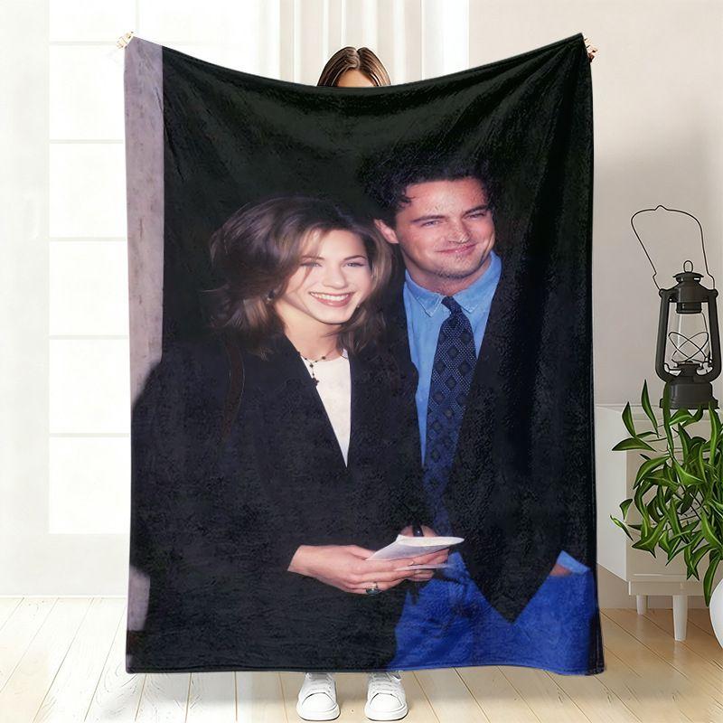 VIKAMA Vintage Movie Collage Flannel Throw Blanket Retro Character Grid Photo Print Soft Warm Sofa Bedroom Home Decor