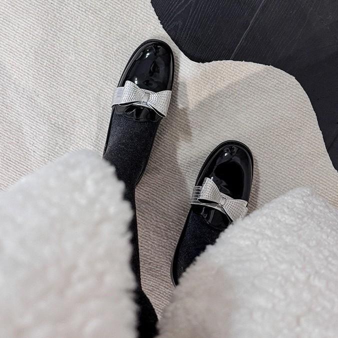 French bow one pedal round head patent leather thick heel loafers women's spring 2025 new small leather shoes single shoes