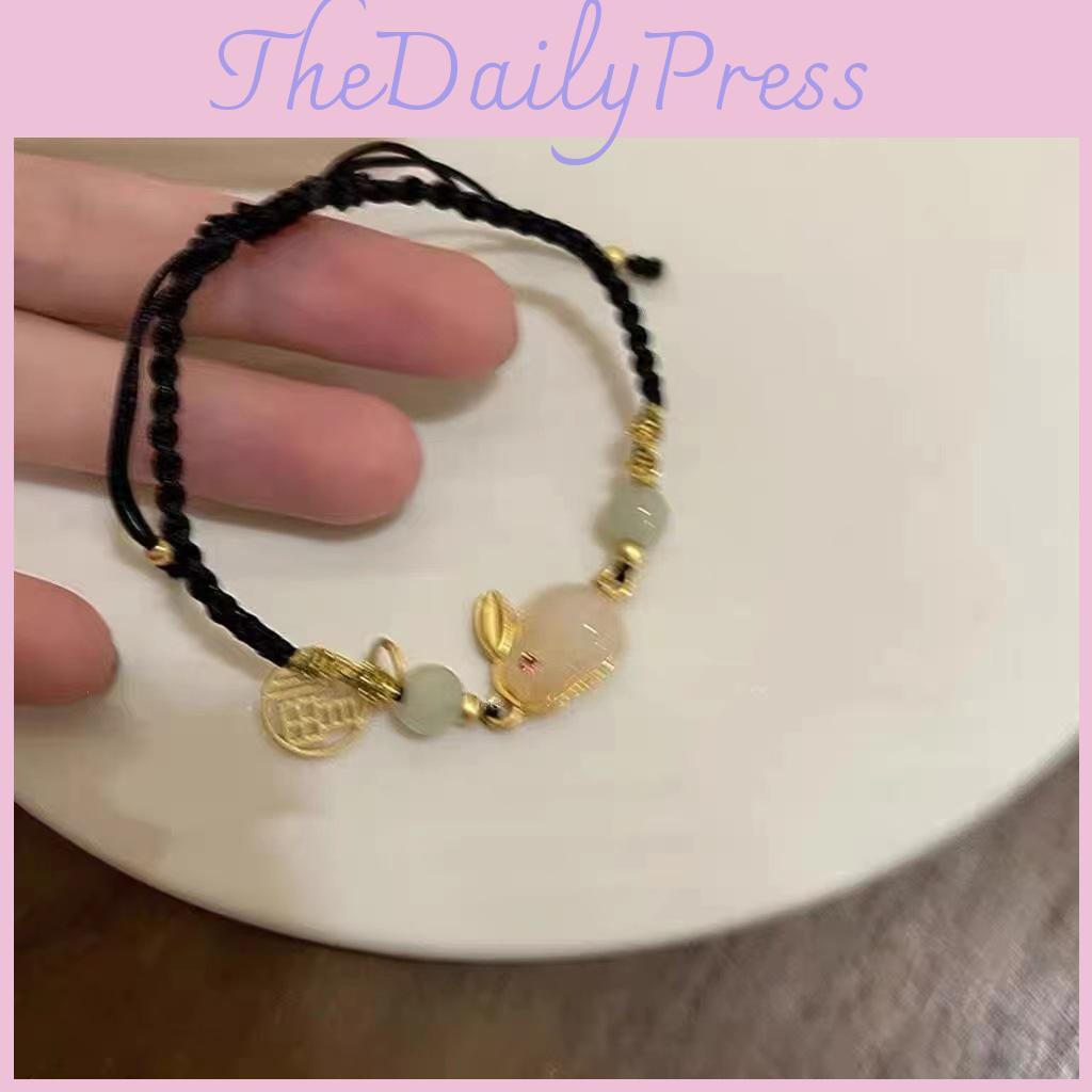 Rabbit Chic Little Charm Bracelet For Women Sweet Fresh Design 2024