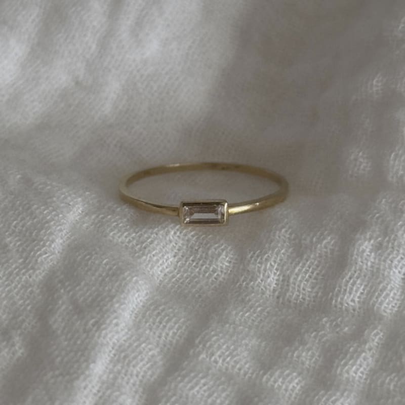 Faye 14k Mini baguette ring