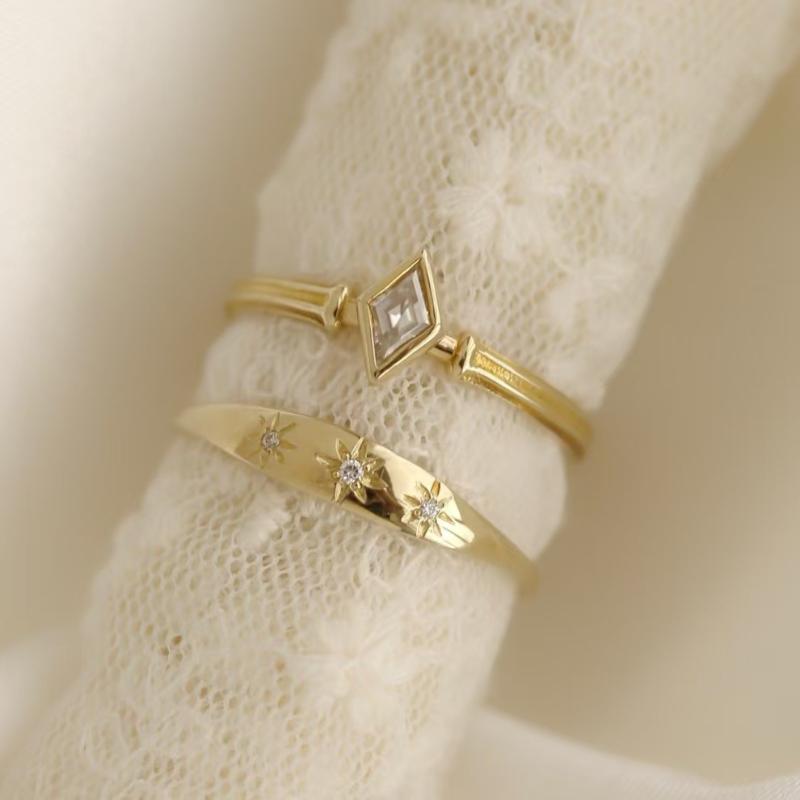 Selling Gold Plated Stainless Steel Rings For Women Heart Ring Jewelry Accessories