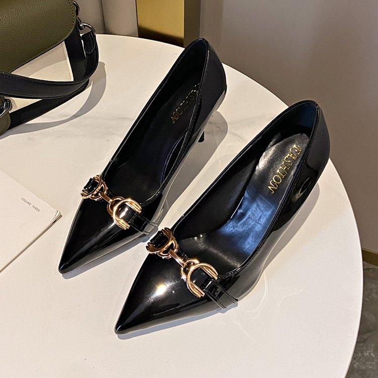 

Fashion 8cm High Heels for Women Wedding Party Pumps Lady Luxury Designer Fashion Metal Chain Stiletto Heels Leathers Shoes Plus Size 43 43 чорний