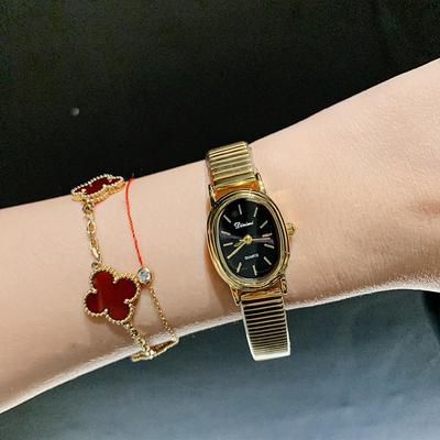Fashionable Summer Belt Small Round Watch Casual Simple Quartz Watch Women's Steel Belt Retro Commuting Watch
