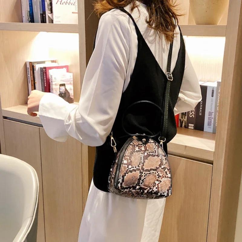 Leopard Print Crossbody Bag For Women Pu Bag Triangular Zipper Versatile Niche Design New Fashion Premium Durable