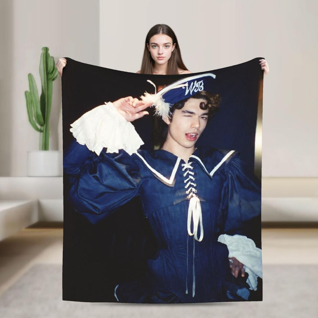 Conan Gray Wishbone Decke Amerikanischer Sänger Reisebüro Flanell Überwurfdecke Für Schlafzimmer Warme Tagesdecke Geburtstagsgeschenk