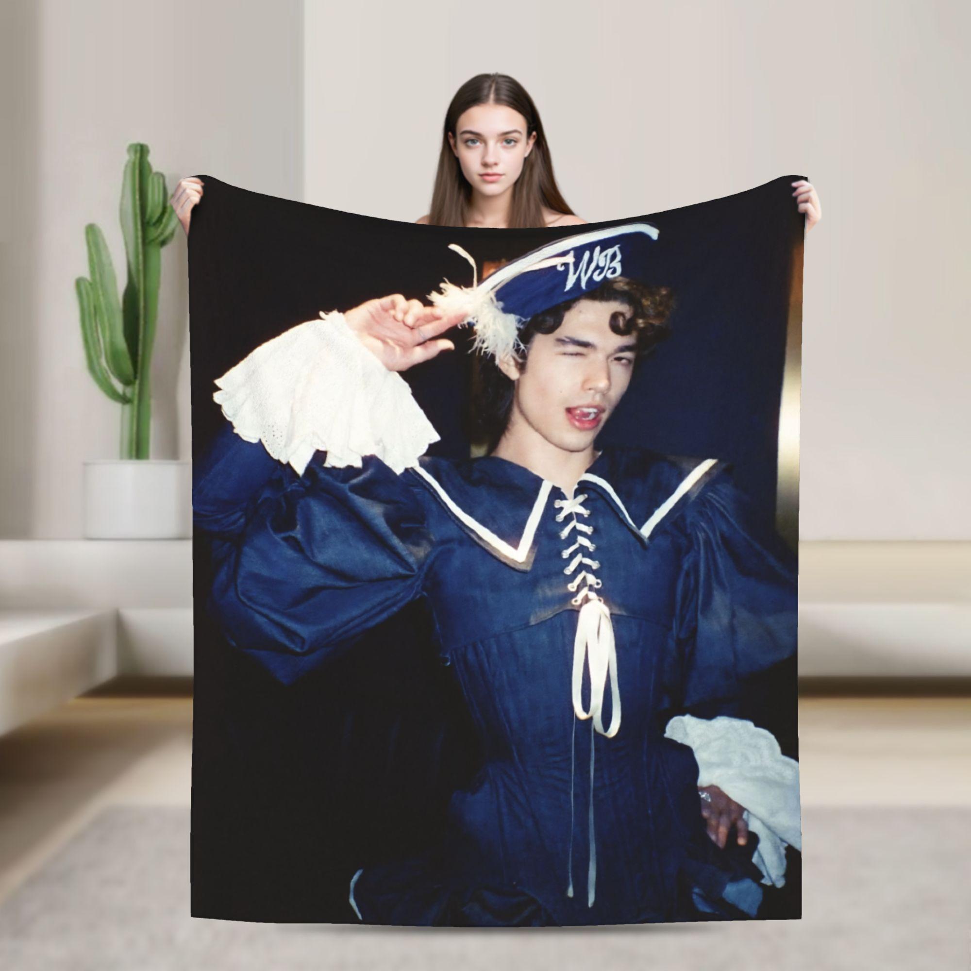 Conan Gray Blanket Quality Soft Warm Throw Blanket Winter Decorative Home Decor Funny Bedspread 75X95CM