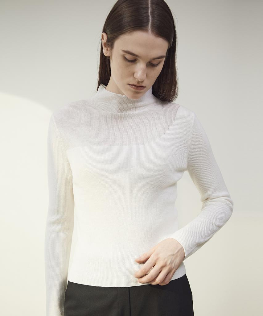 Ssikeoseun High Neck Knit Top - Ivory