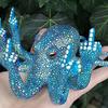 Luminous Gesture Octopus Statue, Resin Octopus Figurine, Middle Finger Octopus Statue, Sea Animal Octopus Decoration for Home Office Desktop