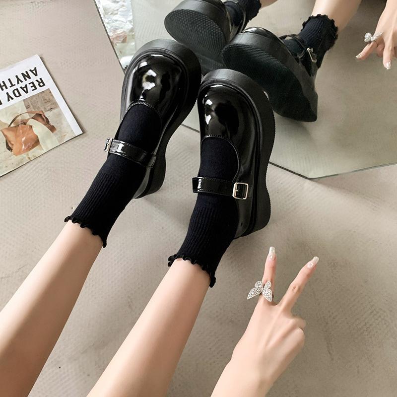 New style small leather shoes women and girls pork kidney shoes platform sweet cool Mary Jane shoes single shoes