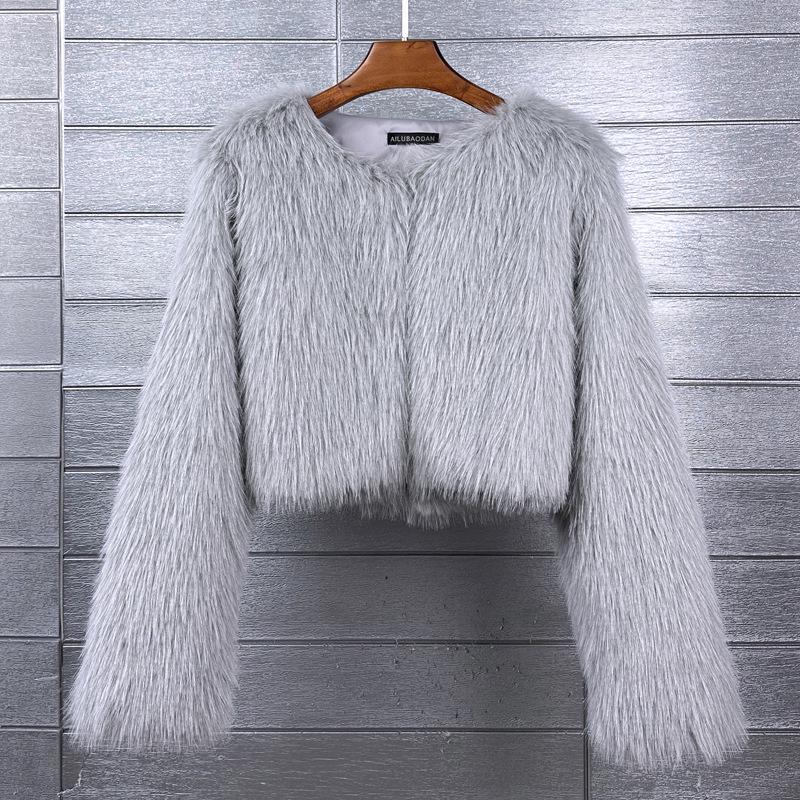 Palton Scurt de Damă Stil Coreean din Blană Faux Toscana - Culoare Solidă