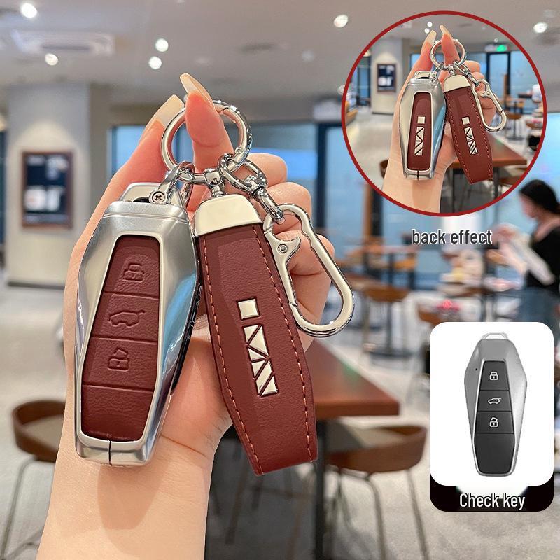 2024 Chery EQ7 Key Cover: Comfort-Fit Metal Leather Case for iCar03