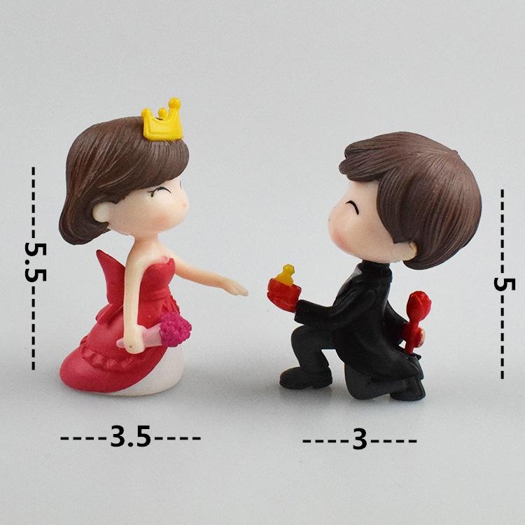 

2 шт./набор кукол-любовников, мини-фигурки, миниатюрные украшения, украшения для кукольного домика для дома и сада