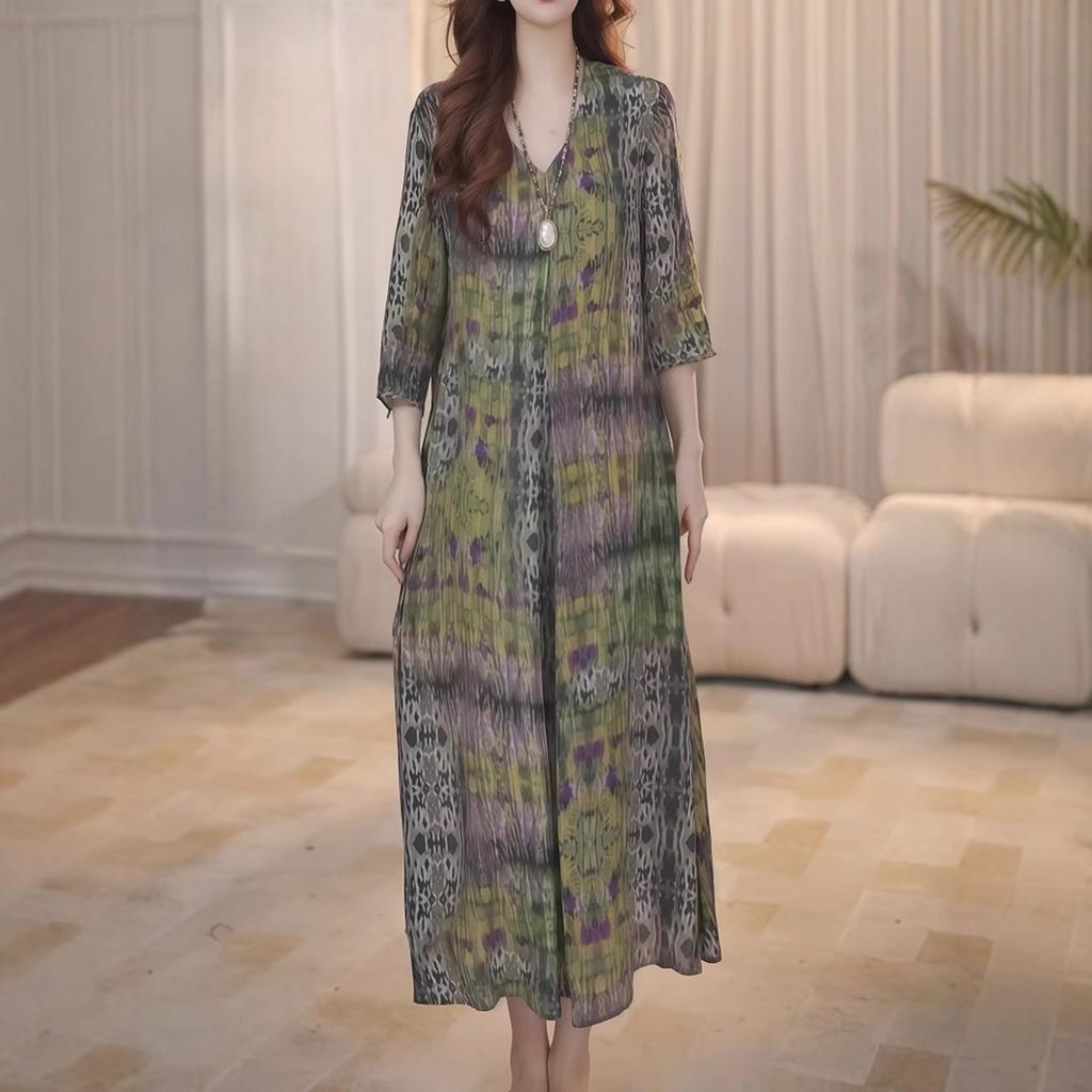 High Luxury Temperament Printed V-neck Dress Women's 2025 Summer New Loose and Thin Casual Fashion Dress