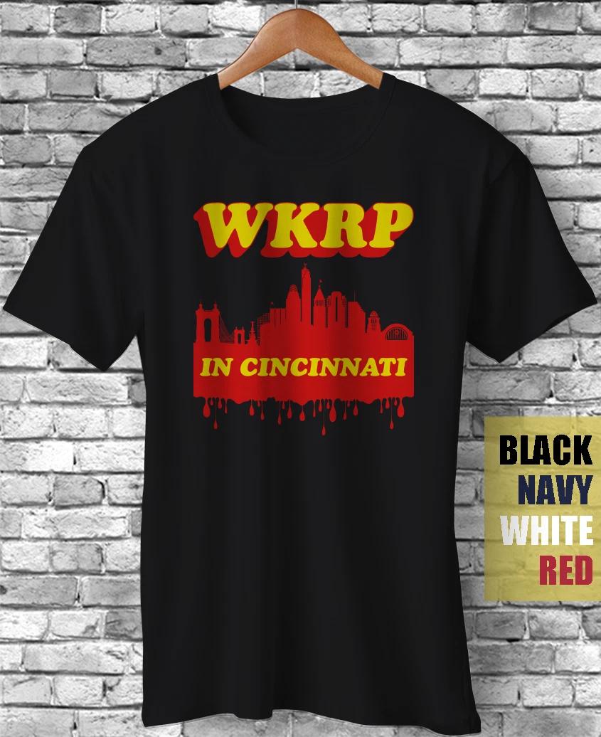 WKRP In Cincinnati Les Nessman Turkey Drop Retro Thanksgiving Funny Gift T-Shirt XXL