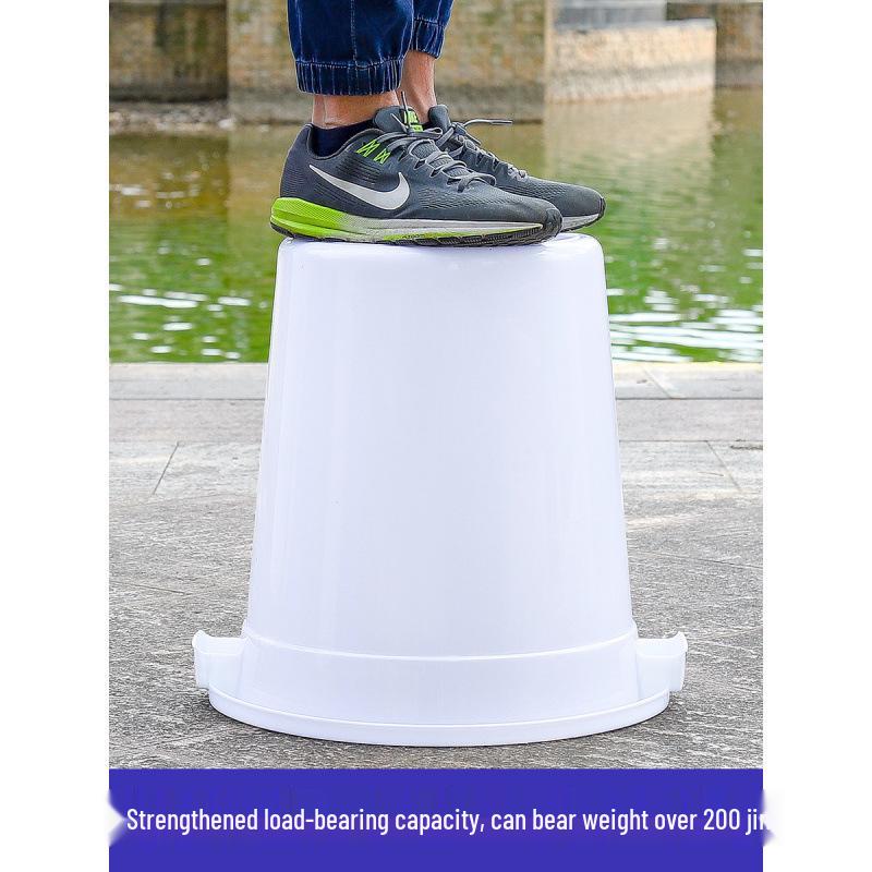 Durable Round Plastic Bucket with Lid for Household Water Storage, Large & Extra-Large Capacity