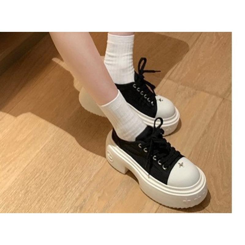 Round-toed Thick-soled, Coarse-heeled Height-increasing Shoes for Women's Casual Large-head Board Shoes