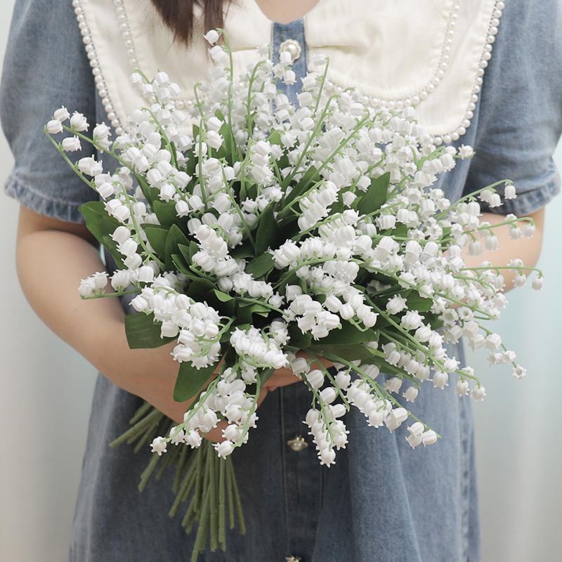 Tenvity Plastic White Bellflower Artificial Flower Handmade Home Decoration Plant Wall Wedding Party Bride Holding Fake Bouquet