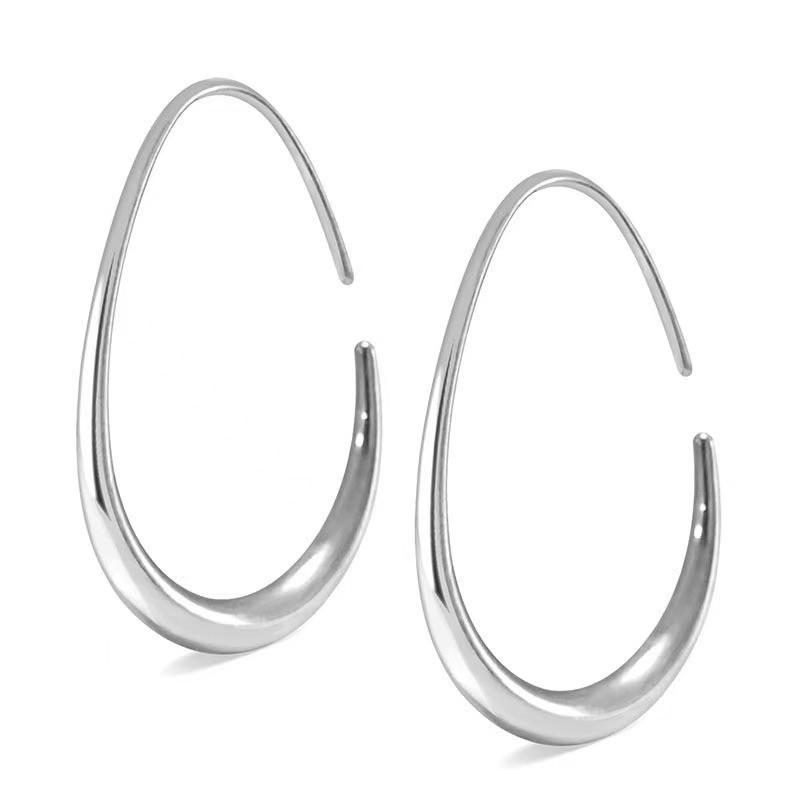 Elegant European Minimalist Geometric Earrings: Unique High-End Hoop Studs серебряный