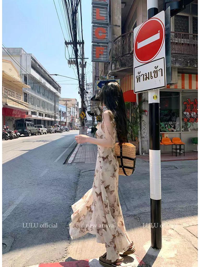 Niche Irregular Floral Print Waist-Cinching Elegant Suspender Dress for Spring & Summer
