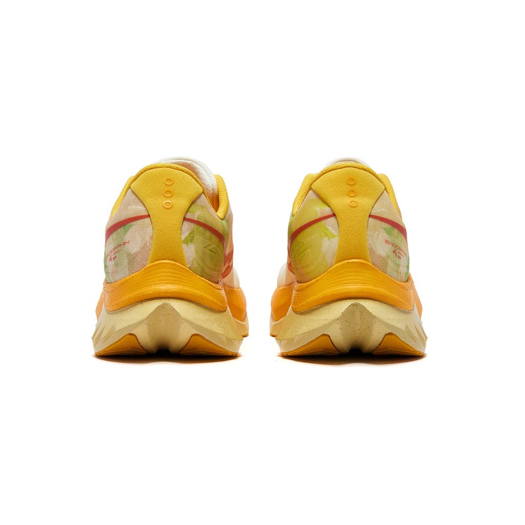 SAUCONY Endorphin Speed 4 SE Comfortable Soft Breathable Supportive Lightweight Racing Running Shoes Unisex Sneaker Off-White Yellow S28280-2