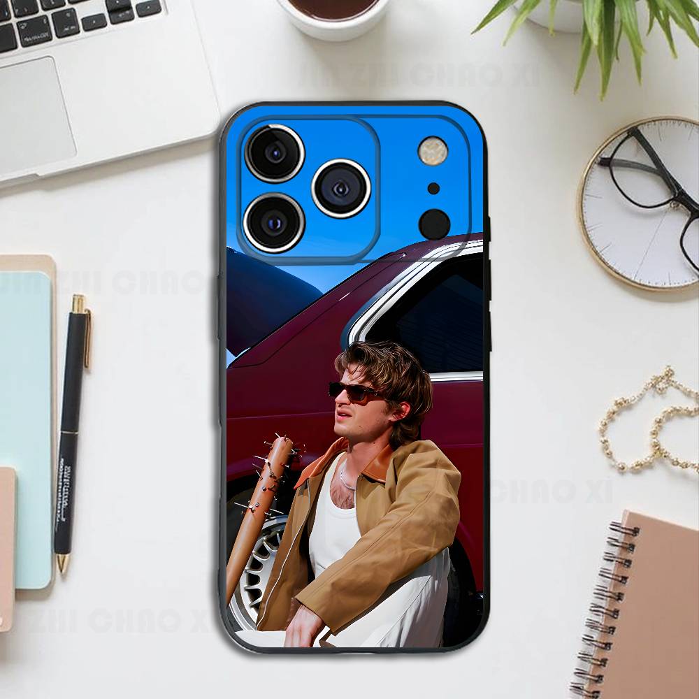 

Actor J-Joe K-Keery Black Phone Case For IPhone 17 16 15 14 13 12 13 12 11 Pro Max Plus XS XR Silicone Soft Back Cover iPhone13mini