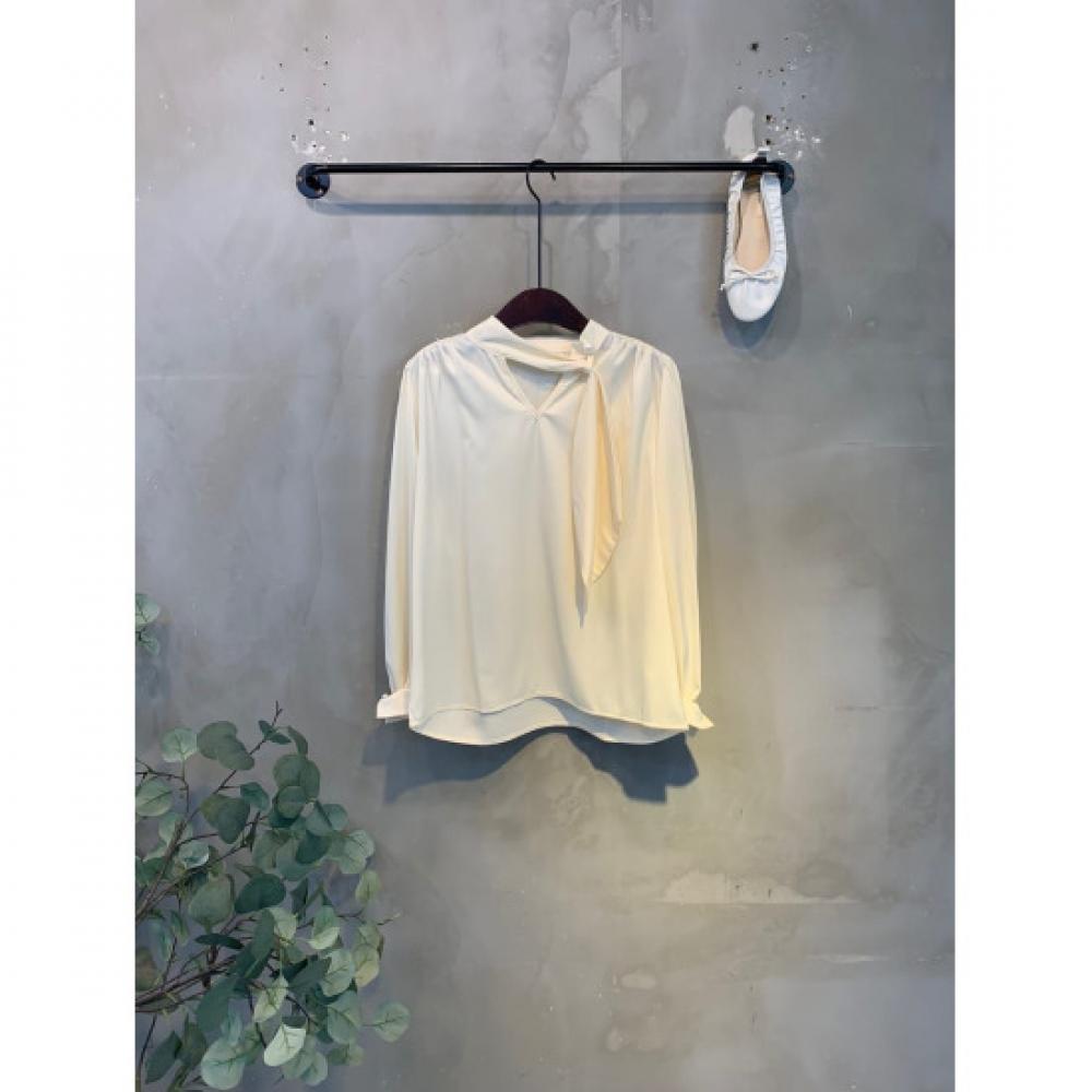C S In The Room  Od SatIn Open neCk Tie ShirrIng blouSe 2Color C