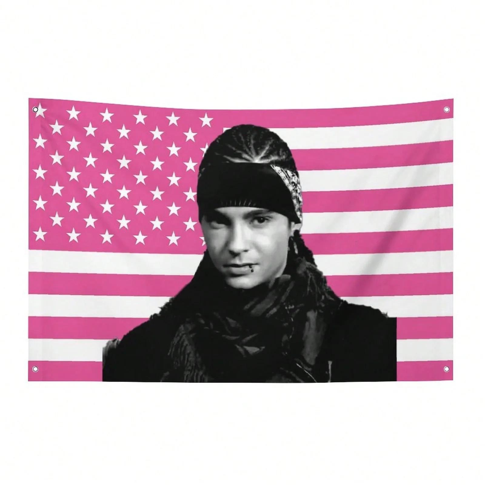 

Том Каулитц Флаг Группа Tokio Hotel Настенный декор Односторонняя печать Для помещений и улицы Забавный подарок для фанатов День рождения Декор для комнаты 60x50in