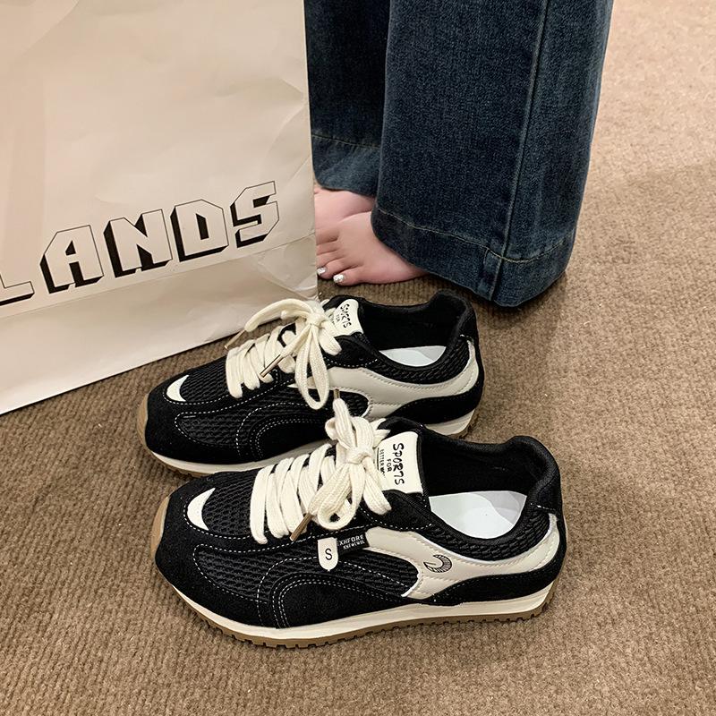 Thin breathable mesh Forrest Gump shoes women's 2025 summer new super fire thick-soled retro casual soft-soled red German training shoes