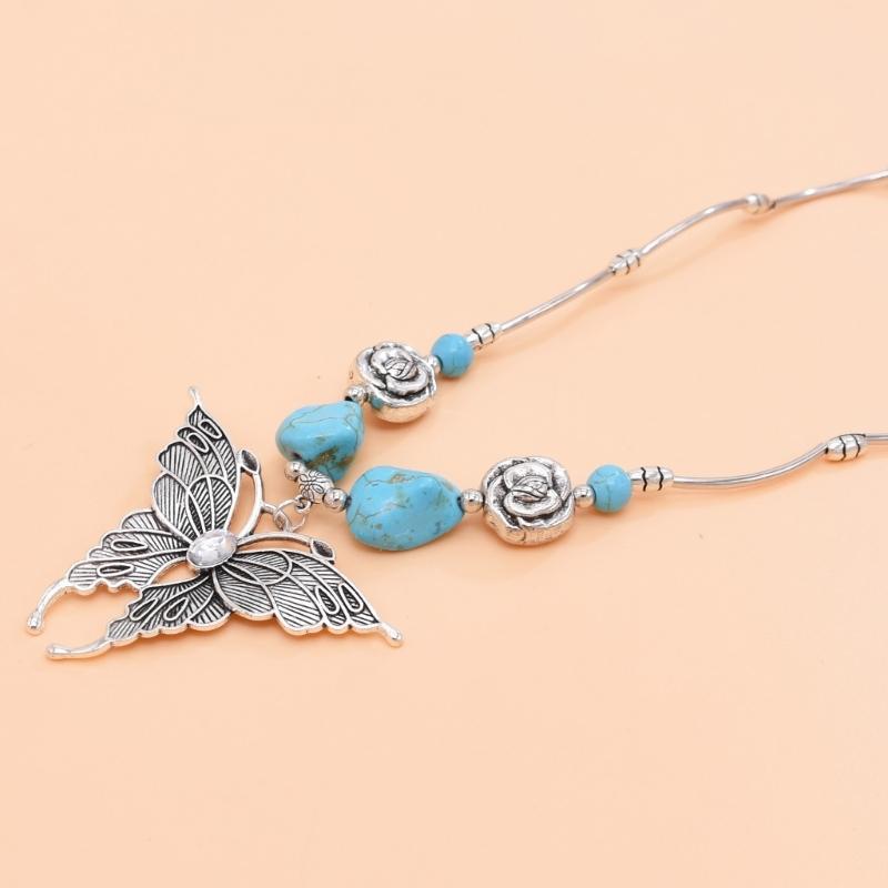 Bohemian Turquoise Butterfly Pendant Necklace For Women Lightweight Adjustable Neckchain Fashion Jewelry Gift