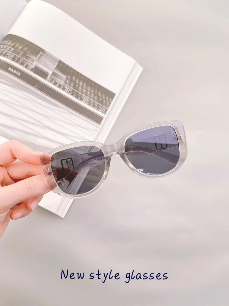 Vintage Style Outdoor Sunglasses European American Style Sun Glasses For Men Holiday Travelling Sunglass Women