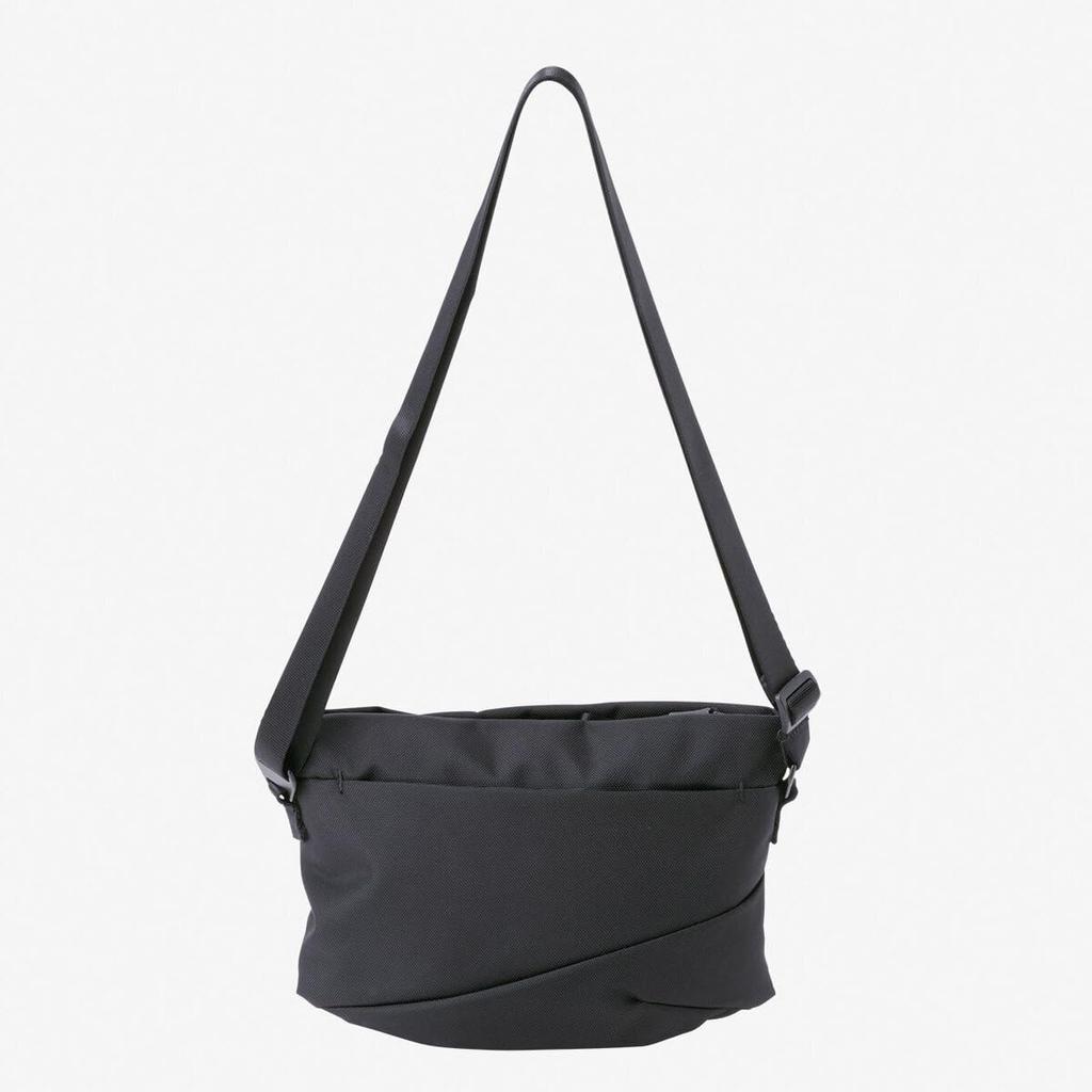 North Pyrenees Shoulder S Black [The Face]