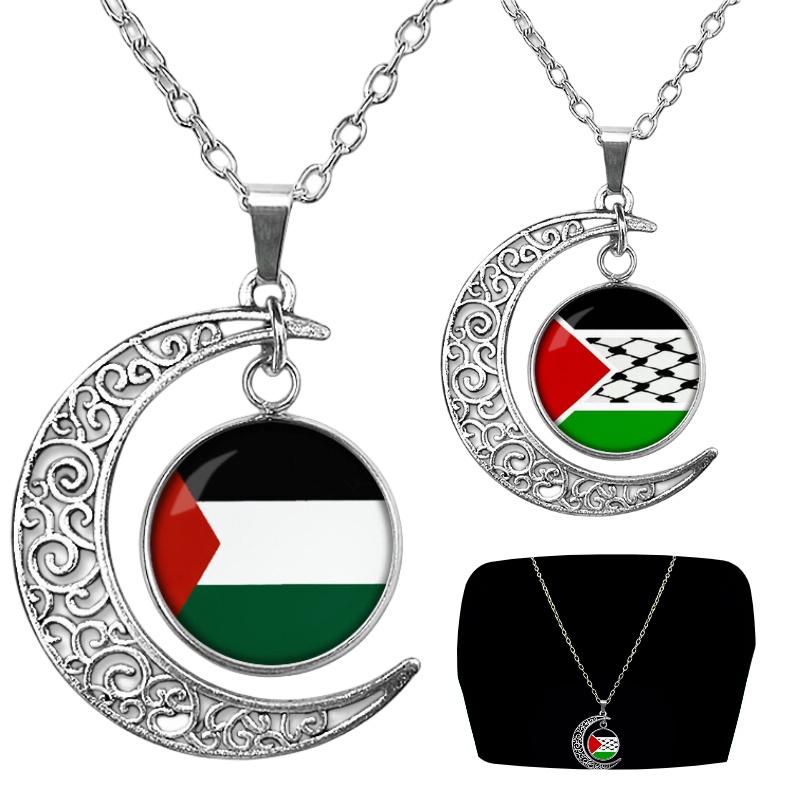 Vintage Geometric Alloy Pendant Necklace With Hollow Moon Design Ideal For Sweaters 15g