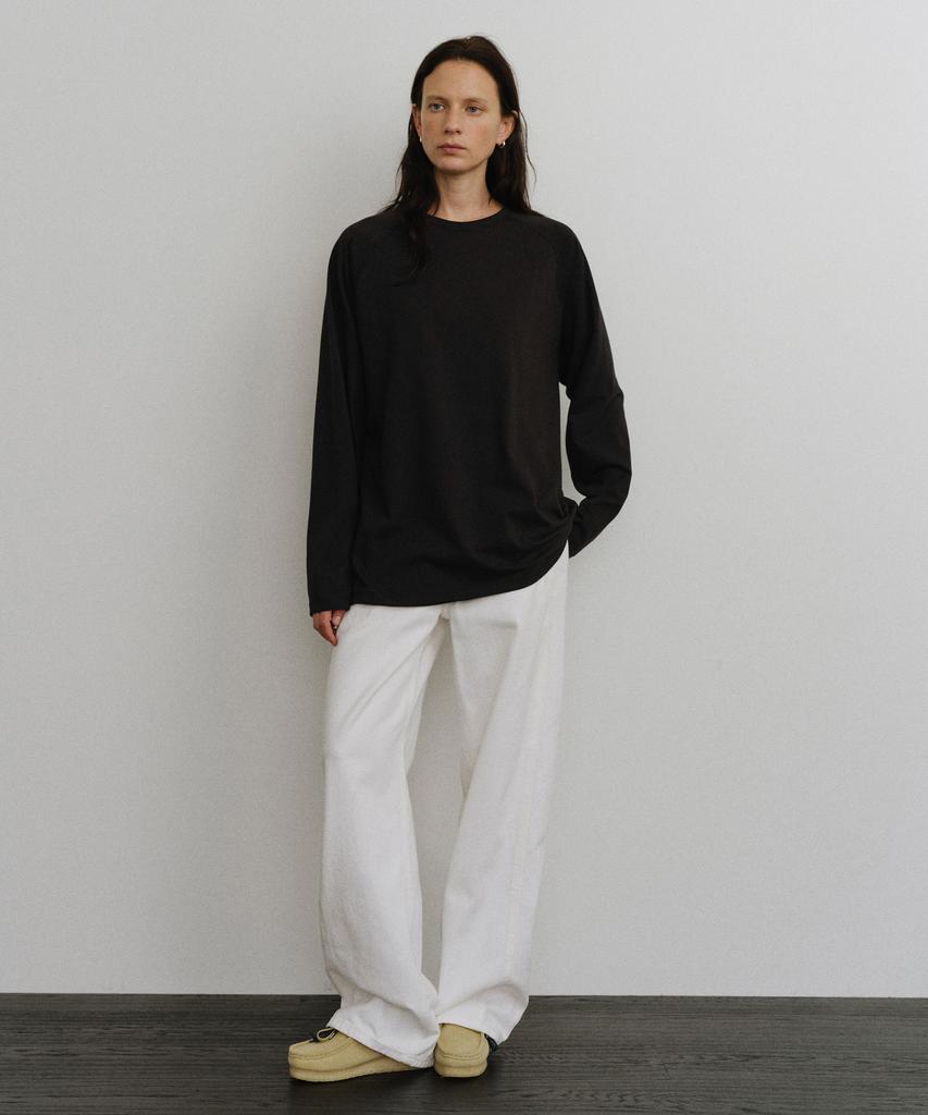 Yulago Loose Raglan T-Shirt