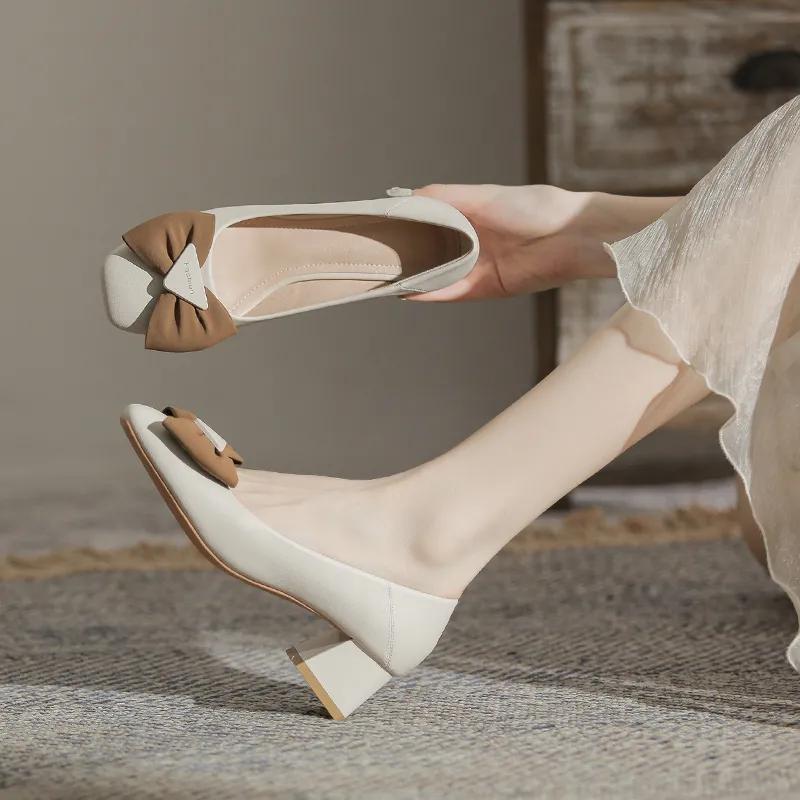 Damen-Schuhe Damen Süß Runde Spitze Leichtgewicht Komfort Büro Karriere Quadratischer Absatz Schuhe Dame Lässig Weinrot Absatz Pumps ga55