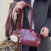 Simple and Versatile Shoulder Bag, High-end Casual Commuting Underarm Bag